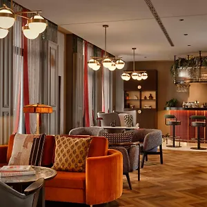 Hotell Radisson Red Kudamm